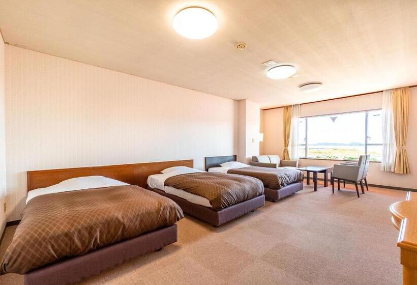 Номер Стандарт Трехместный, Ooedo Onsen Monogatari Premium Hotel Sokan