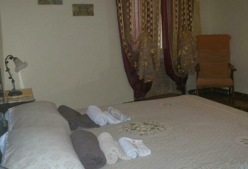 اتاق استاندارد, B&b Al Duomo Carrela Di Ghjeja