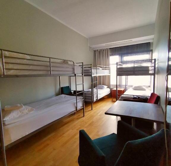 Кровать в Общей Комнате, Arkadia Hotel & Hostel