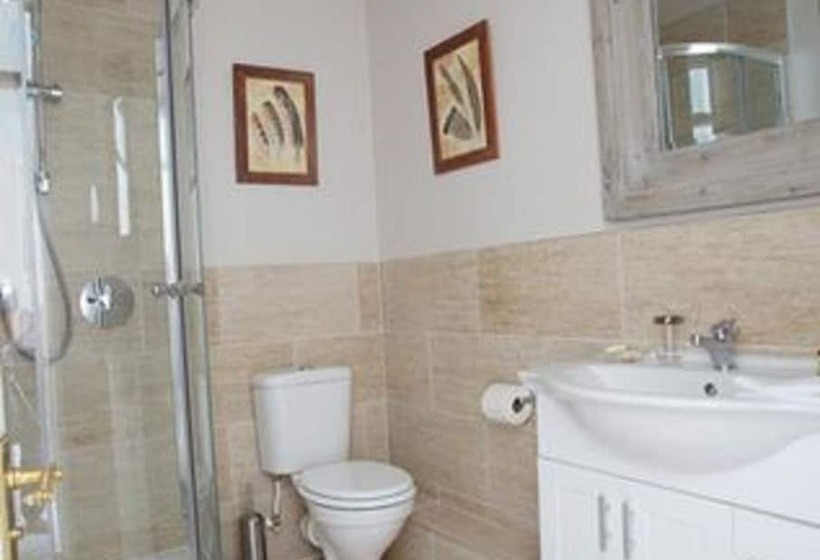 Quarto Clássico, Brindleys