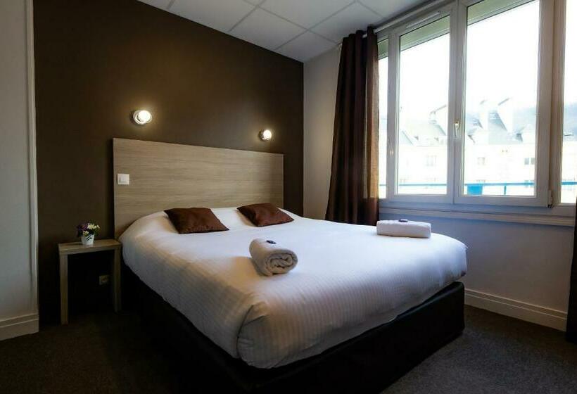 חדר סטנדרט, Logis Hotel Du Chateau