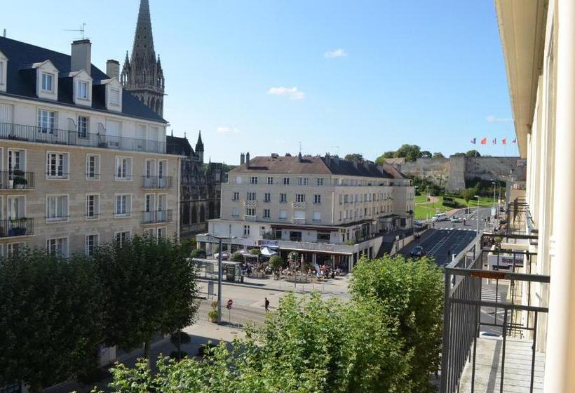 四人标准间, Logis Hotel Du Chateau