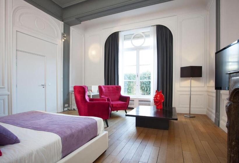 سوییت جونیور, L Esplanade Lille