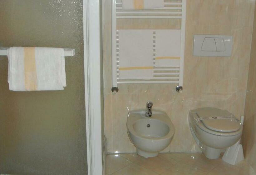Номер Стандарт, Albergo Corona
