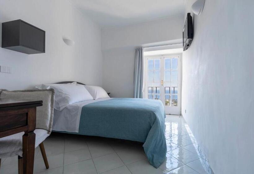 带海景的标准房, Albergo La Prora
