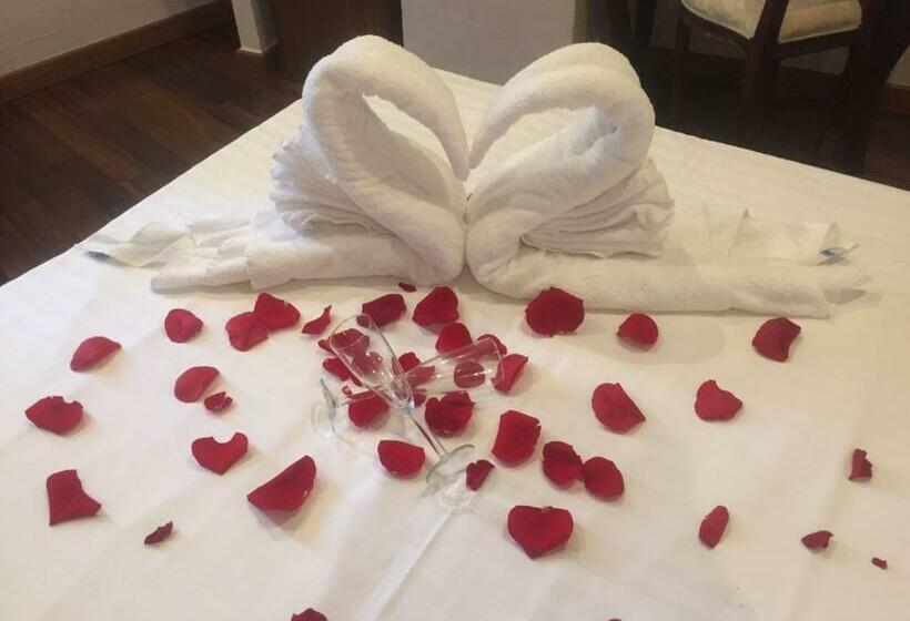 اتاق لوکس با چشم‌انداز شهر, Antico Hotel Moderno