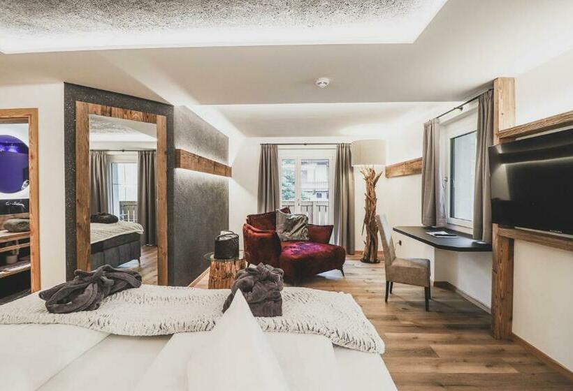 Номер Deluxe, Montresor Hotel Pfeldererhof