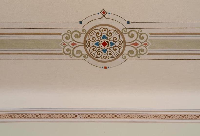 آپارتمان 2 خوابه, Residence Ortensia