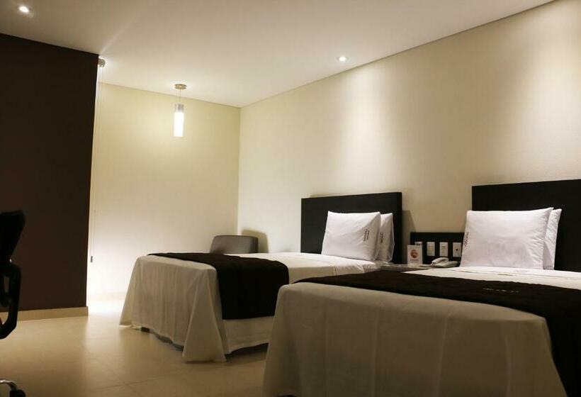 스탠다드 룸 더블 침대 2개, Diverxo Hotel & Villas