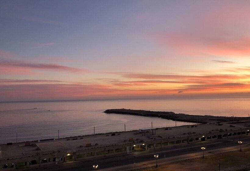 اتاق لوکس با چشم‌انداز دریا, Ortigiaseaview Bed & Breakfast