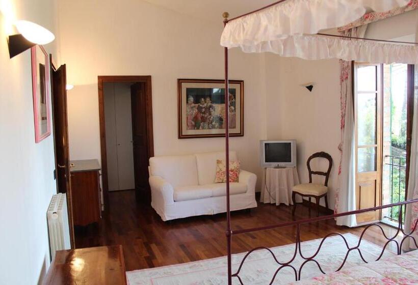 آپارتمان 4 خوابه, Villa Agostoli