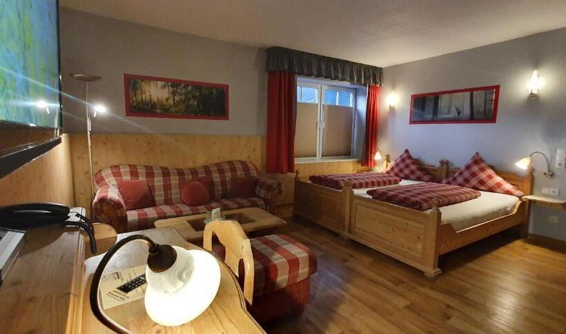 Апартаменты 1 Спальня, Bigger Hof   Wirtshaus Platzhirsch Am Jahnplatz