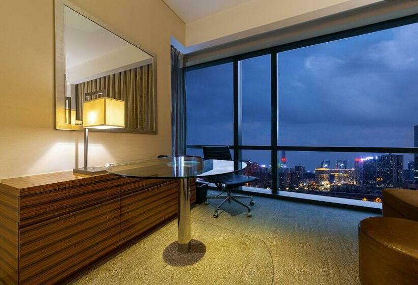 Номер Superior Кровать Кинг, New World Guiyang