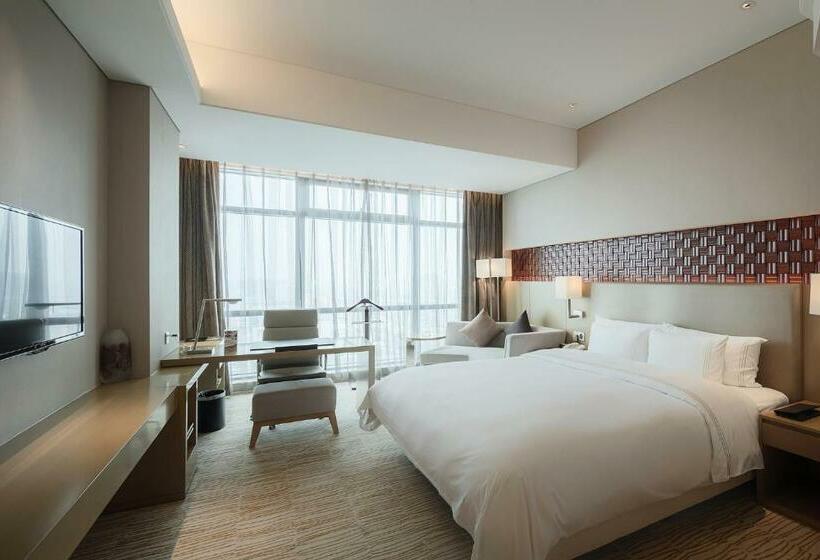 اتاق سوپریور با تخت بزرگ, Nikko Suzhou