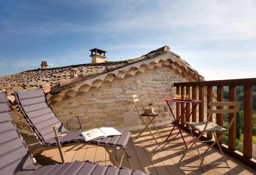 Номер Superior с Балконом, La Maison Du Passage   Chambres   Suites Premium, Spa, Piscine Et Restaurant