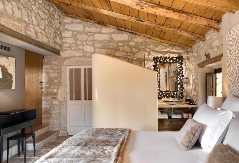 Номер Superior с Балконом, La Maison Du Passage   Chambres   Suites Premium, Spa, Piscine Et Restaurant
