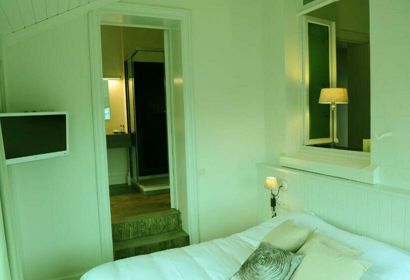 اتاق لوکس, Charmehotel Villa Saporis
