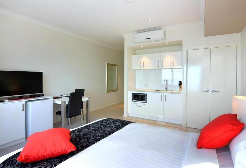 Апартаменты 3 Спальни, Bunbury Seaview Apartments