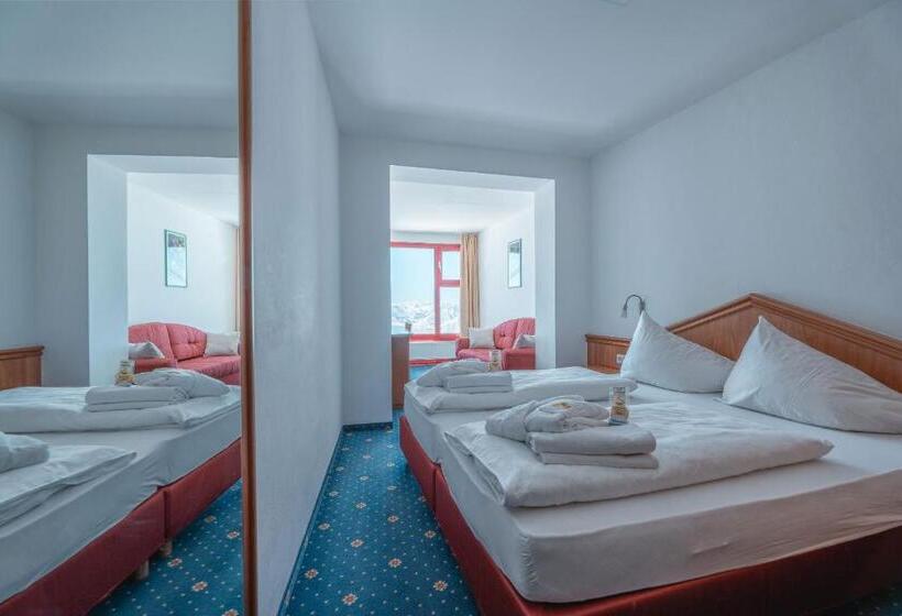 Номер Стандарт Вид на Горы, Glacier Hotel Grawand