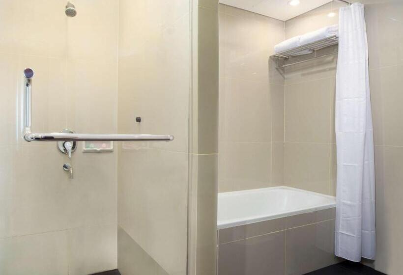 סוויטה משפחתית, Best Western Premier La Grande Bandung