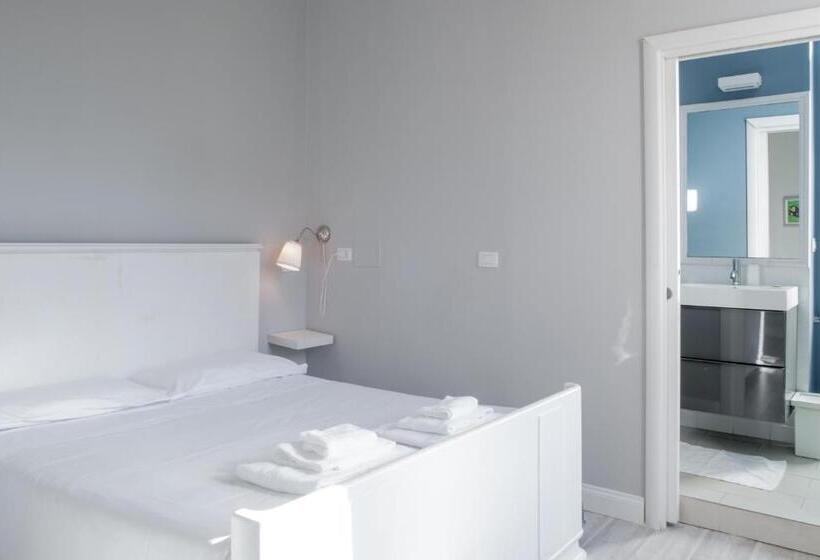 Quarto Estandar, Casa Del Cuore