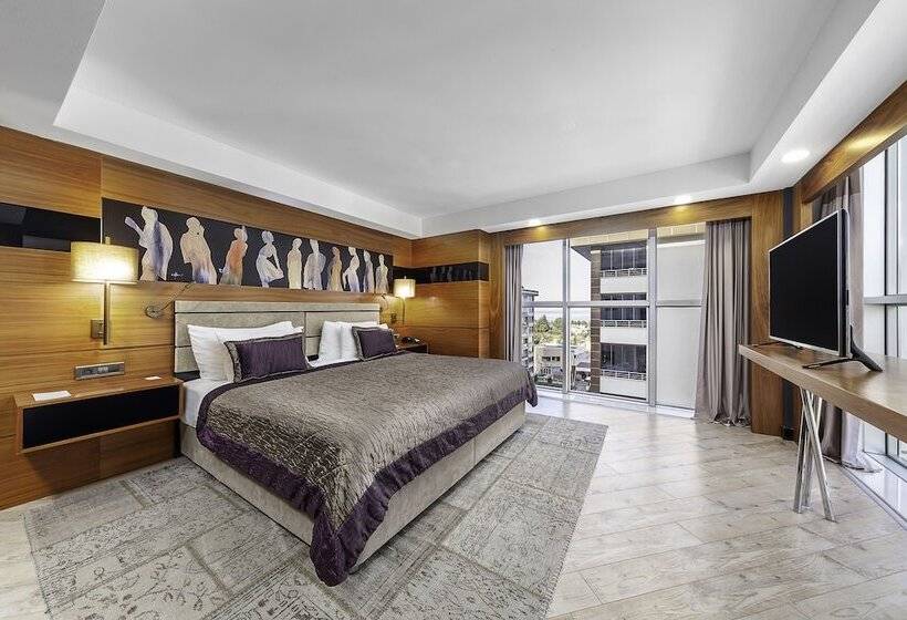 סוויטת ג'וניור נוף לים, Park Dedeman Trabzon