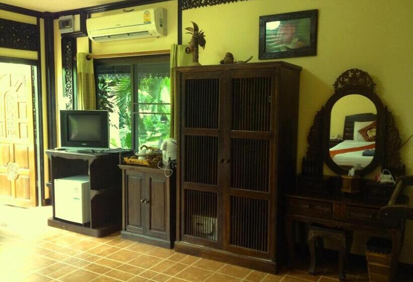 Четырехместный Номер Стандарт Вид на Сад, Paradise Pearl Bungalows
