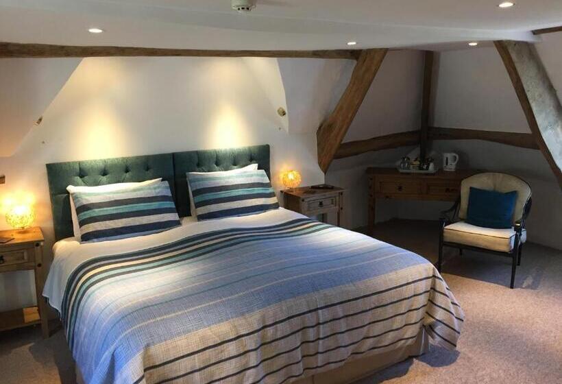 Номер Superior Кровать Кинг, Aberllynfi Riverside Guest House