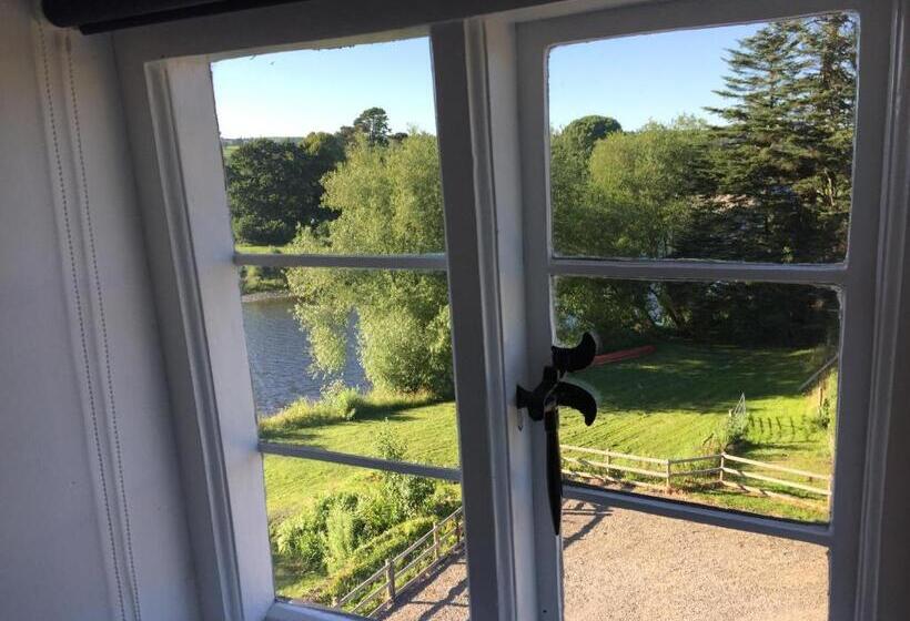 Номер Deluxe Кровать Кинг, Aberllynfi Riverside Guest House