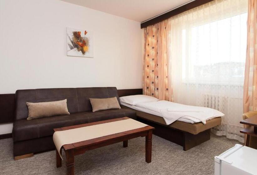 １ベッドルームアパートメント, Merkur  Jablonec Nad Nisou