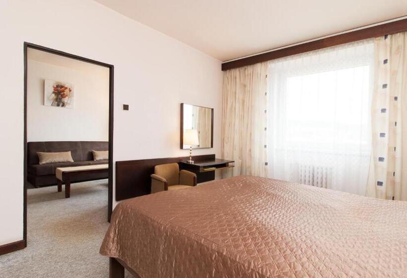 Suite, Merkur  Jablonec Nad Nisou