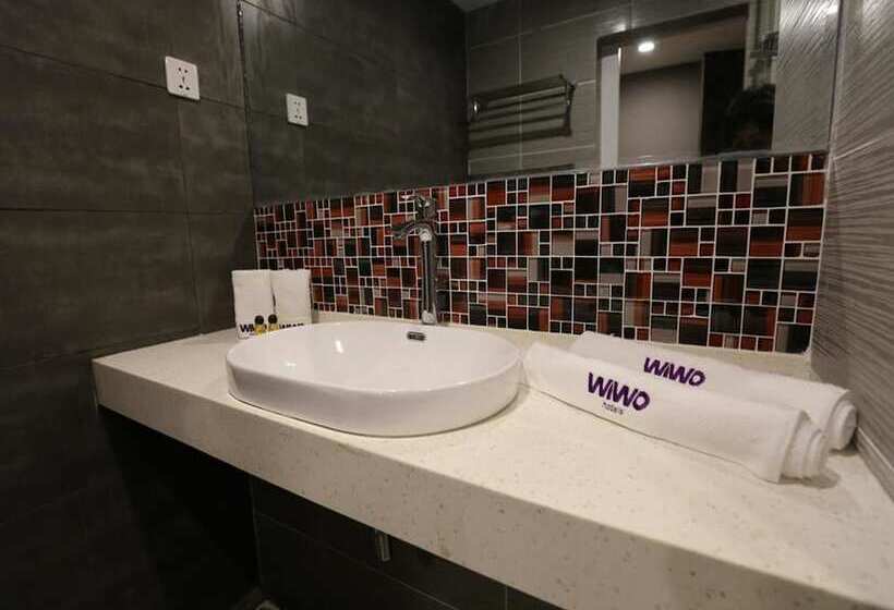 اتاق سوپریور با تخت بزرگ, Wiwo Hotels