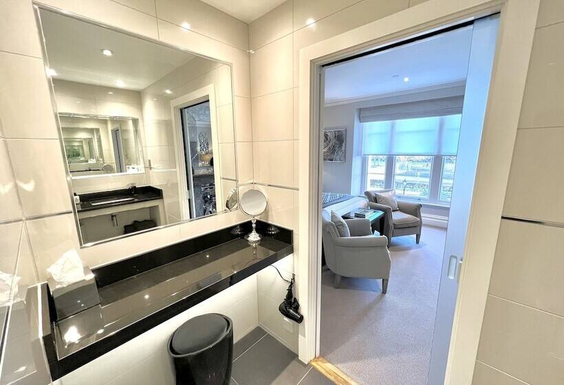 Номер Deluxe, Tavistock House
