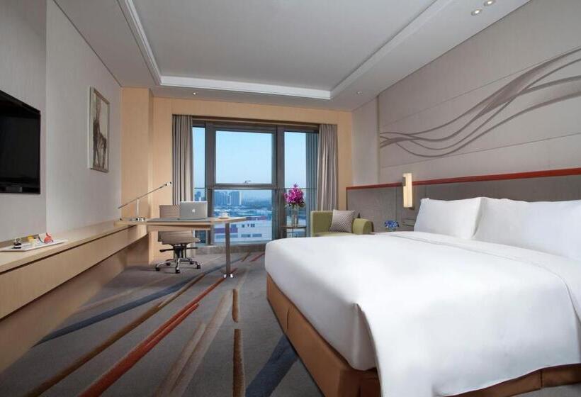 Номер Клуб, Holiday Inn Suzhou Huirong Plaza, An Ihg