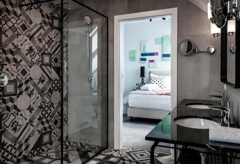 Люкс Кровать Кинг, Indigo Krakow   Old Town, An Ihg