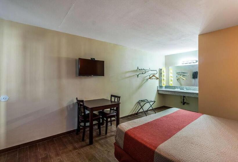 Номер Deluxe Кровать Кинг, Motel 6blythe, Ca  South