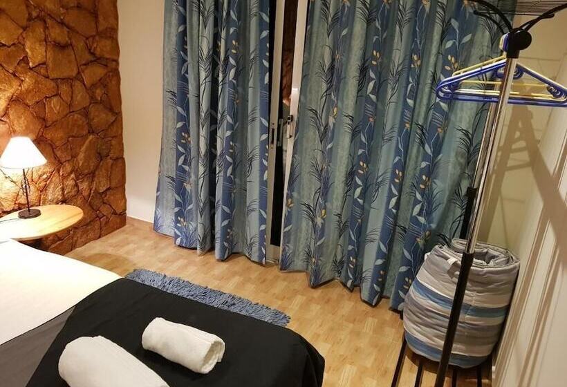 Номер Стандарт, Ocean View Lagos
