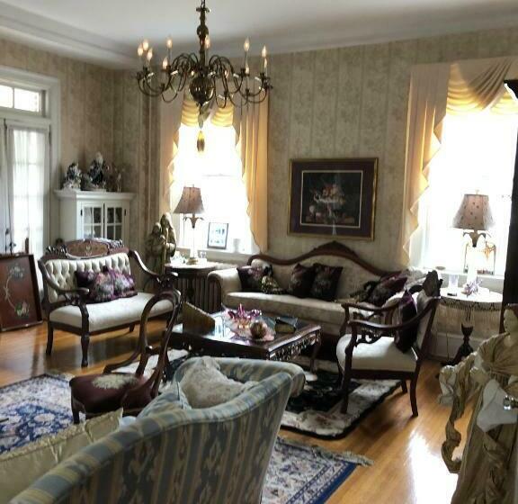 Номер Стандарт, Angies B&b