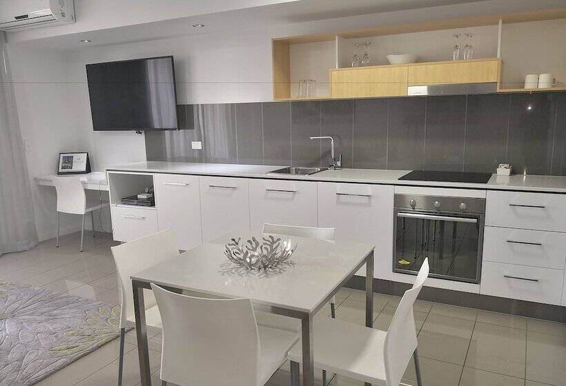 Апартаменты 1 Спальня, Atrio Apartments