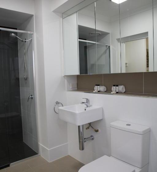 침실 2개 디럭스 아파트, Atrio Apartments