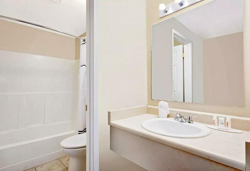 Номер Стандарт, Days Inn By Wyndham Lakewood South Tacoma