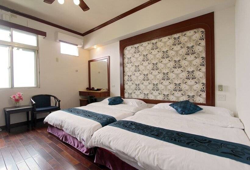 اتاق استاندارد چهار تخته, 陶陶居商旅 Tautauchu