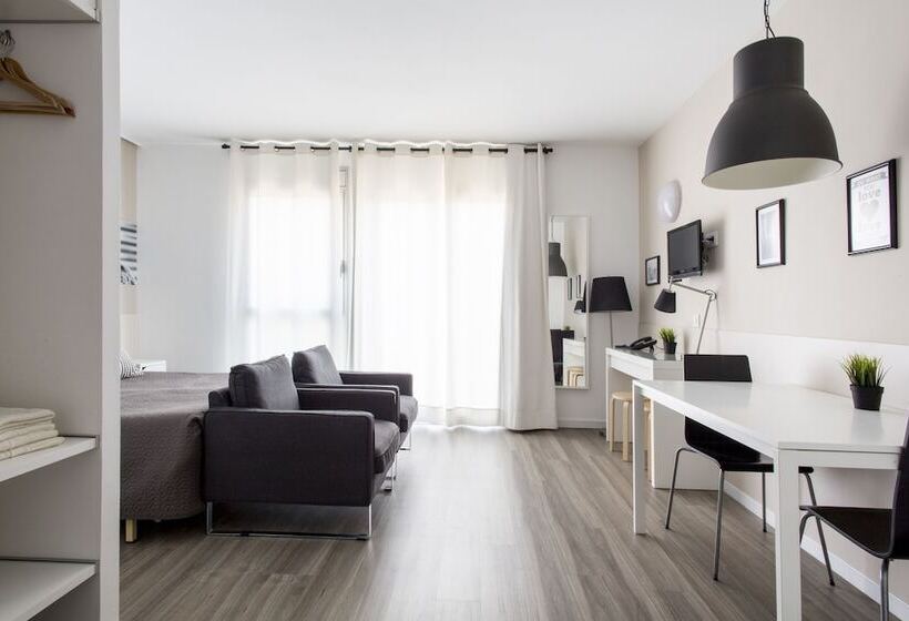 Студио Executive, Residencia Universitaria Campus Del Mar