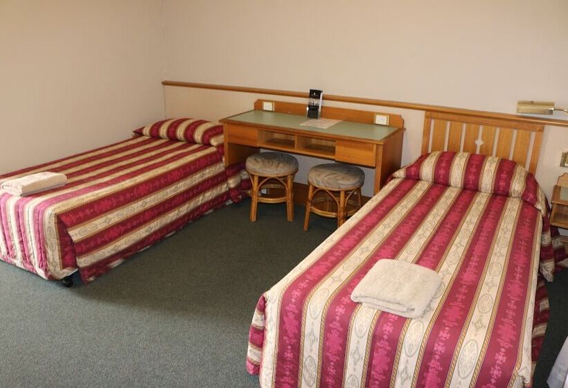Номер Стандарт, The Hermitage Motel