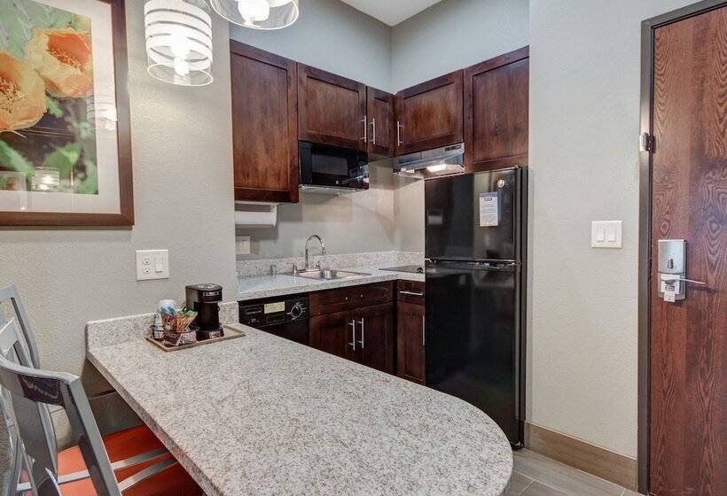 Люкс, Mainstay Suites Hobbs