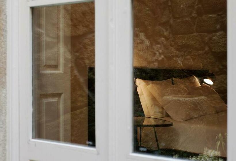 اتاق استاندارد, Cale Guest House