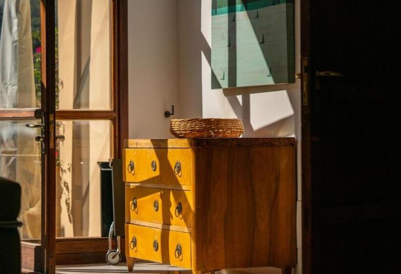 1 Bedroom Penthouse Apartment, Can Verdera