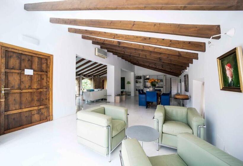 1 Bedroom Penthouse Apartment, Can Verdera