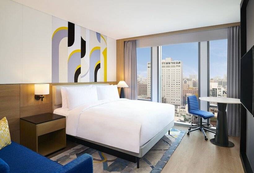 اتاق لوکس با چشم‌انداز شهر, Le Méridien Seoul Myeongdong