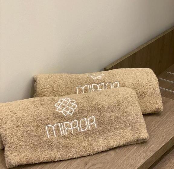 Семейный Номер Deluxe, Mirror
